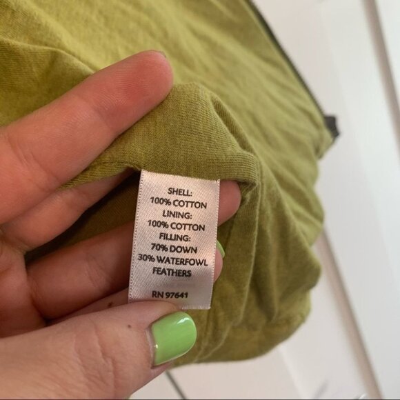 J. Jill Green Down Vest Size Medium - Picture 5 of 8